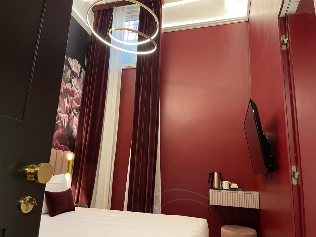 Palazzetto Trevi Hotel Róma Kültér fotó